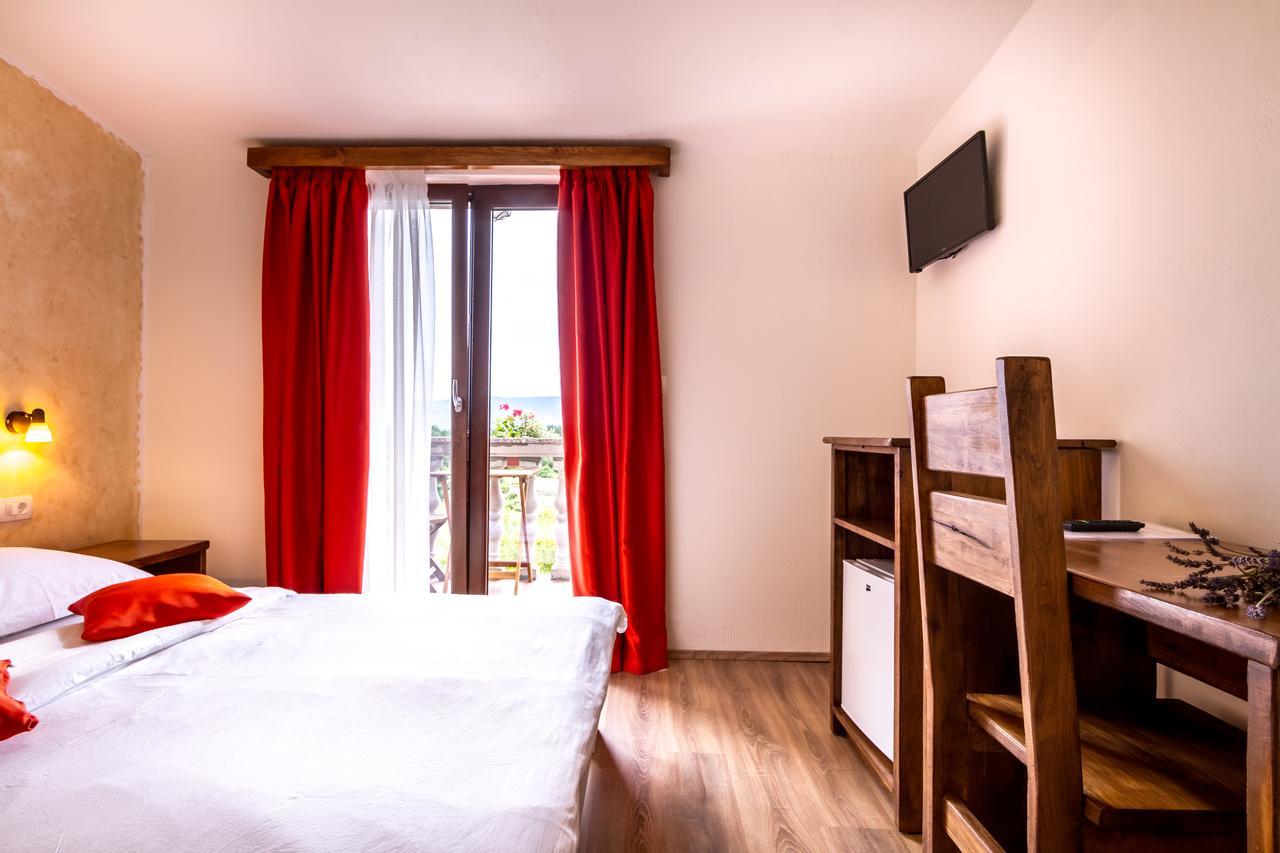 B&B Tonivale Skrbčići Bagian luar foto
